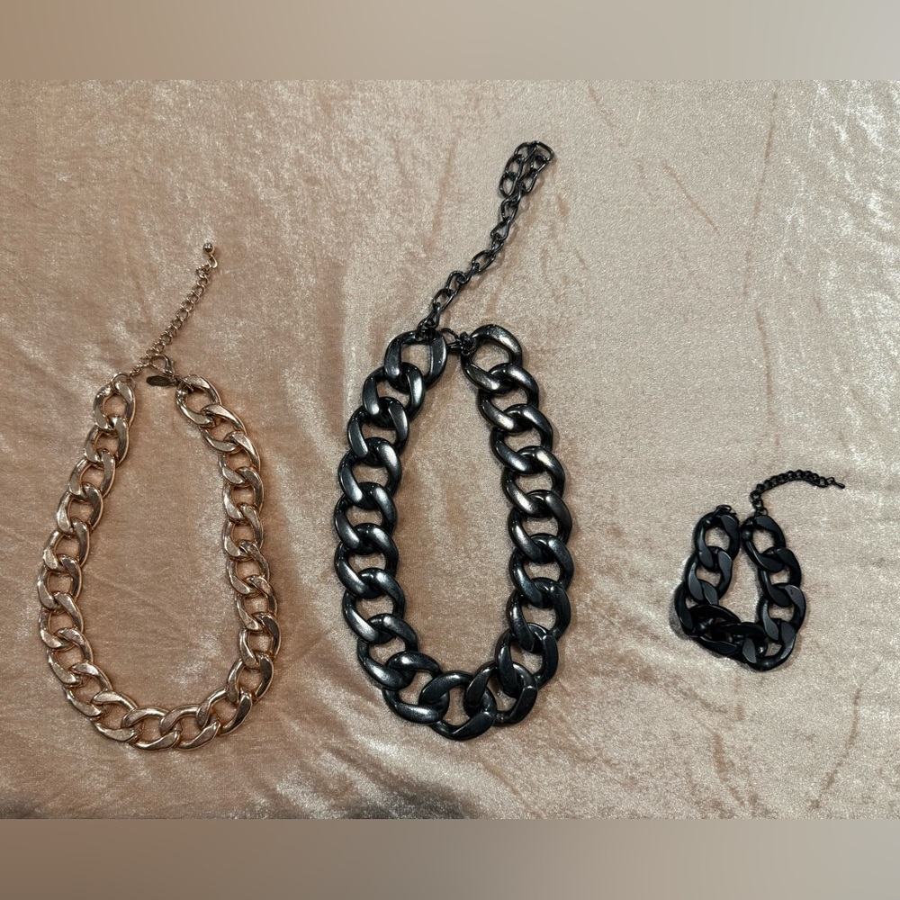 Chunky Chain Necklace Bundle – Gold Tone & Black Statement Pieces ✨🔥